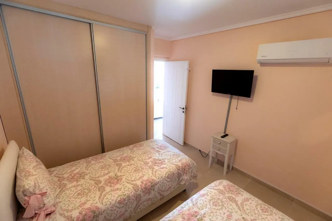 Mariliz Daire Larnaca